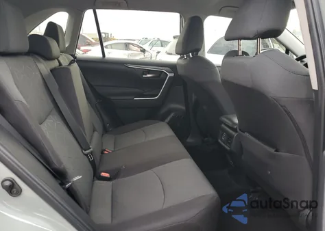 2022 Toyota Rav4 Xle из США, поврежденный, VIN 2T3W1RFV0NW189461